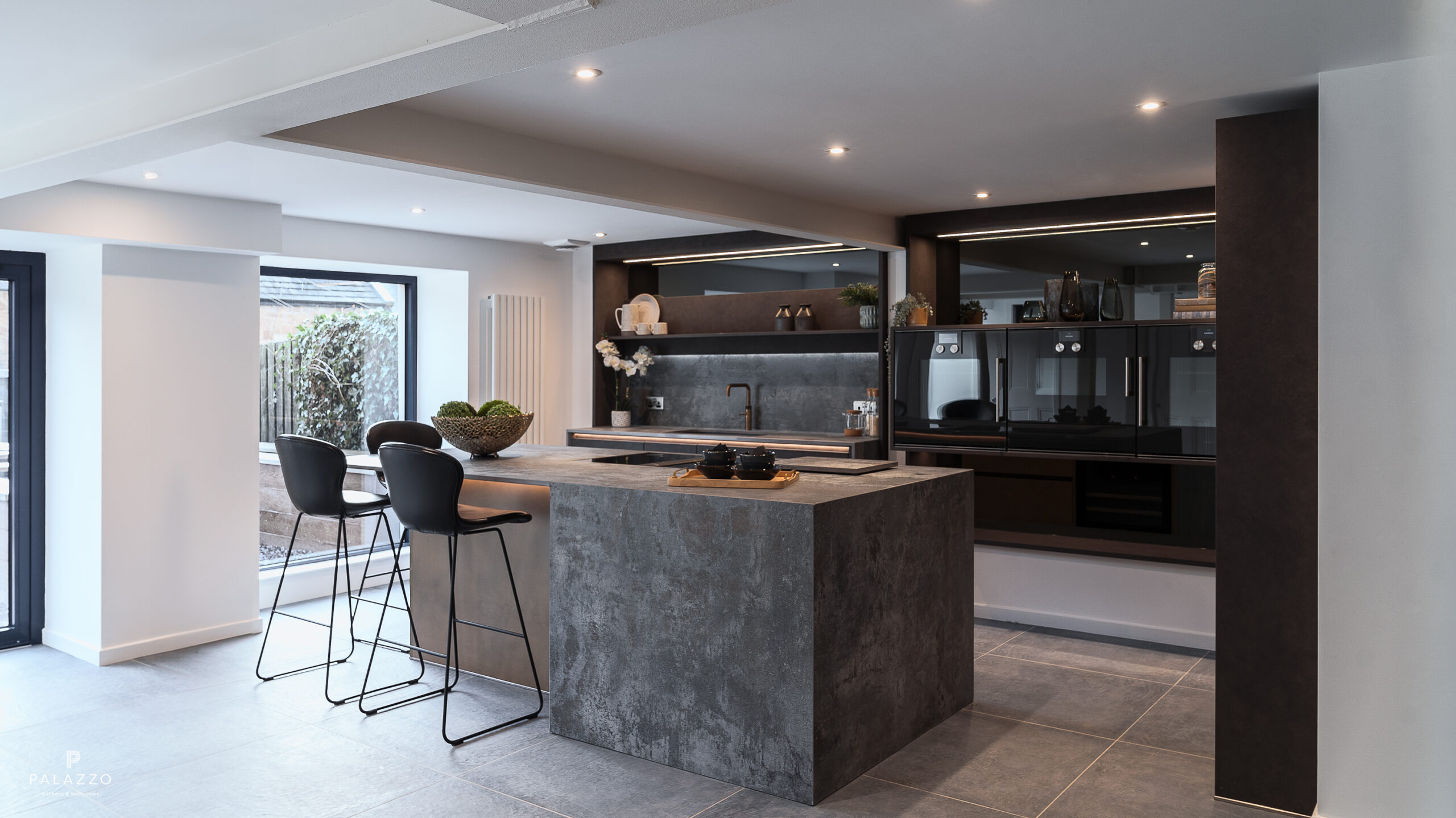 Image 5: Take a look at this Glasgow kitchen design