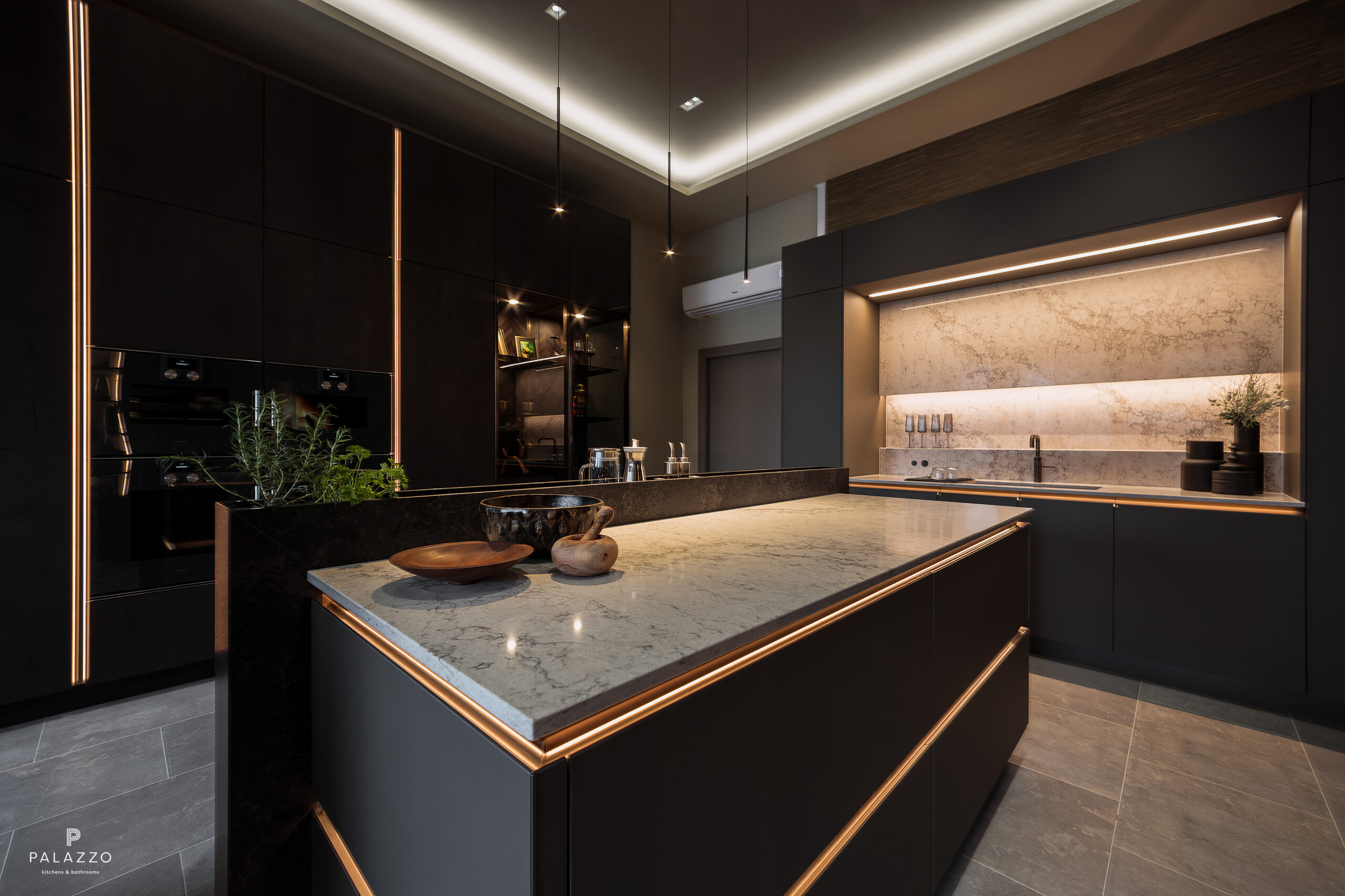 Image 1: The Best Showroom Kitchen in Glasgow with our i-Luminate range