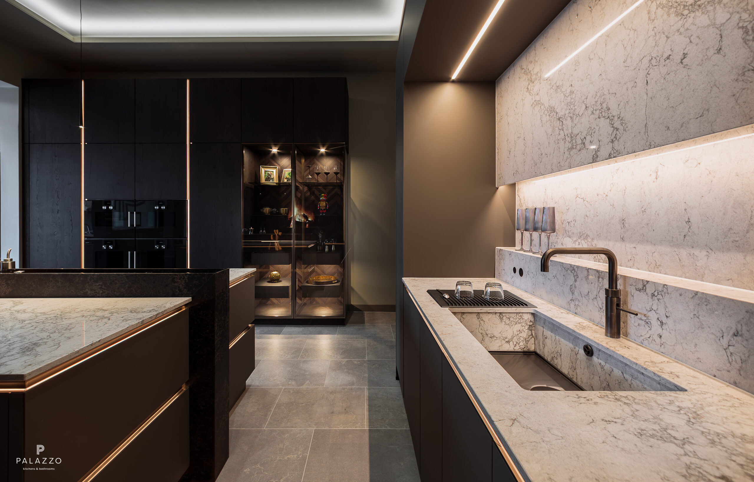 Image 9: The Best Showroom Kitchen in Glasgow with our i-Luminate range