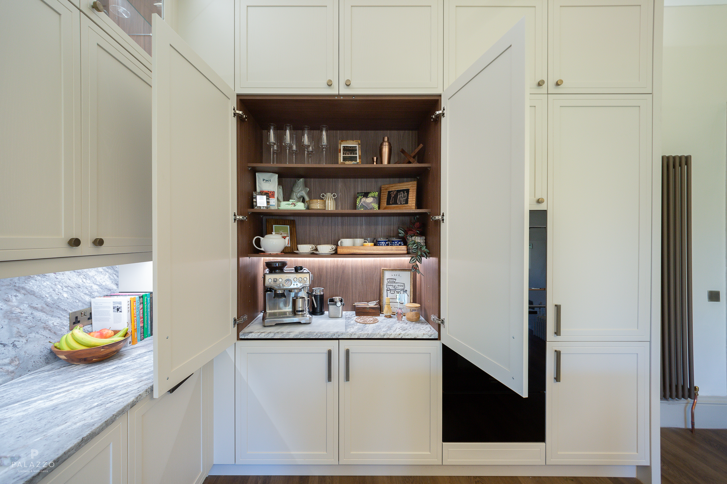 Image 10: A Period Glasgow Southside In-Frame Style Kitchen